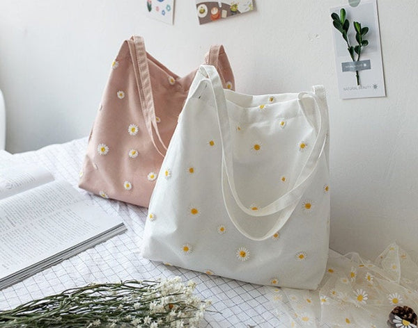 Retro Aesthetic Embroidered Daisy Tote Bag - Obsession Designs Co.