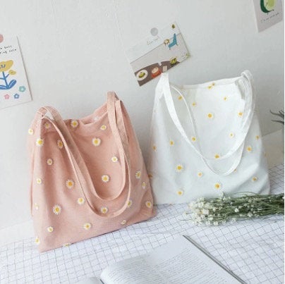 Retro Aesthetic Embroidered Daisy Tote Bag - Obsession Designs Co.